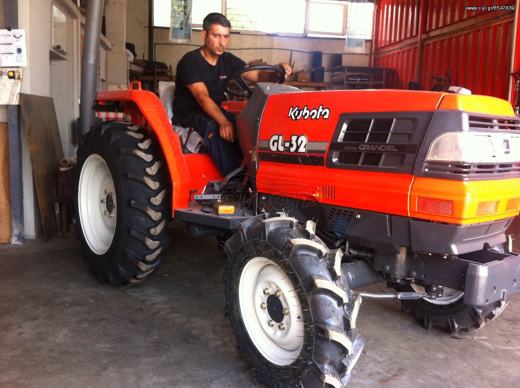 Kubota Tractor Grandel GL-32 - YouTube